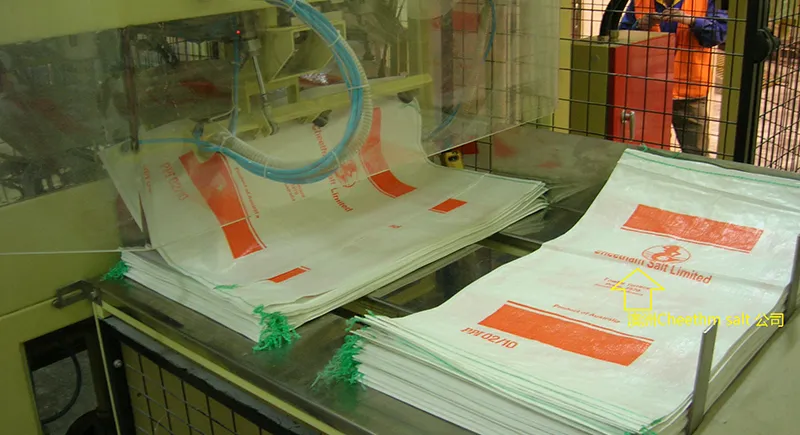 Máy đóng bao tự động cho dây chuyền chiết rót và đóng gói muối tại Úc