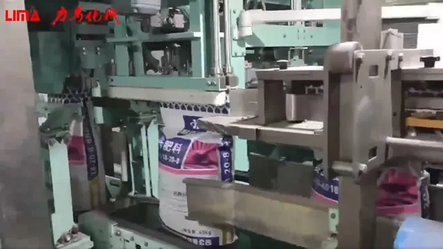 Máy đóng bao tự động cho nhà máy sản xuất phân bón