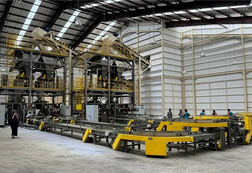 Máy đóng bao tự động được sử dụng tại công ty sản xuất phân bón ở Indonesia